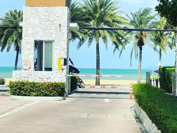 Jomtien Pattaya Condo Seaview Room Premium Exterior photo